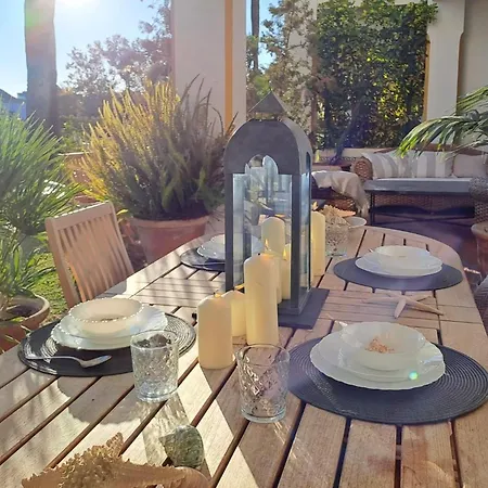 Holiday home Noctua Lovely 4 Bedroom House And Pool